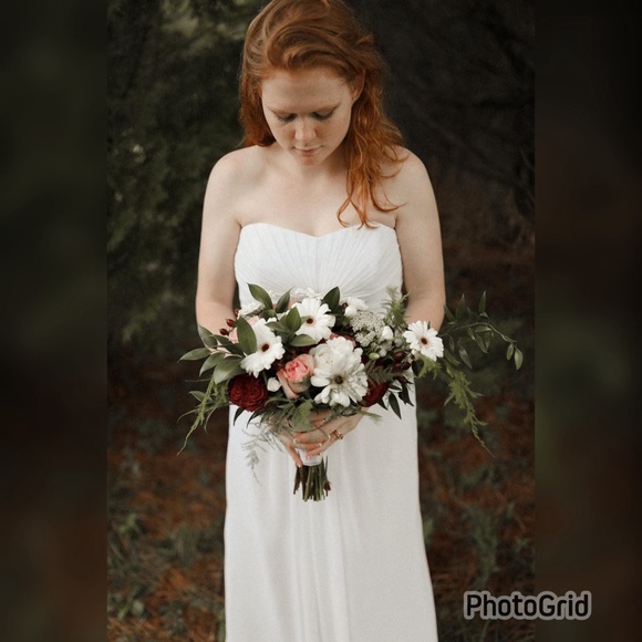 Welcome to my closet! 💓✨ - Picture 5 of 6